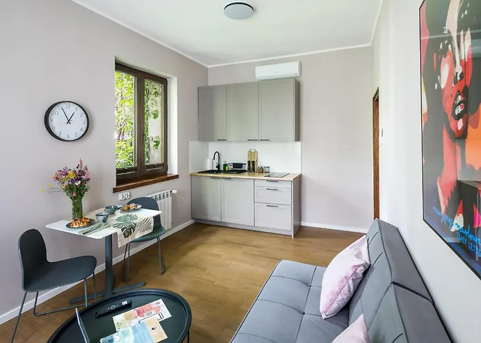 Garden House Apartments