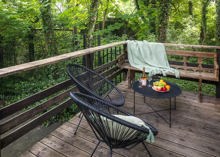 Garden House Apartments